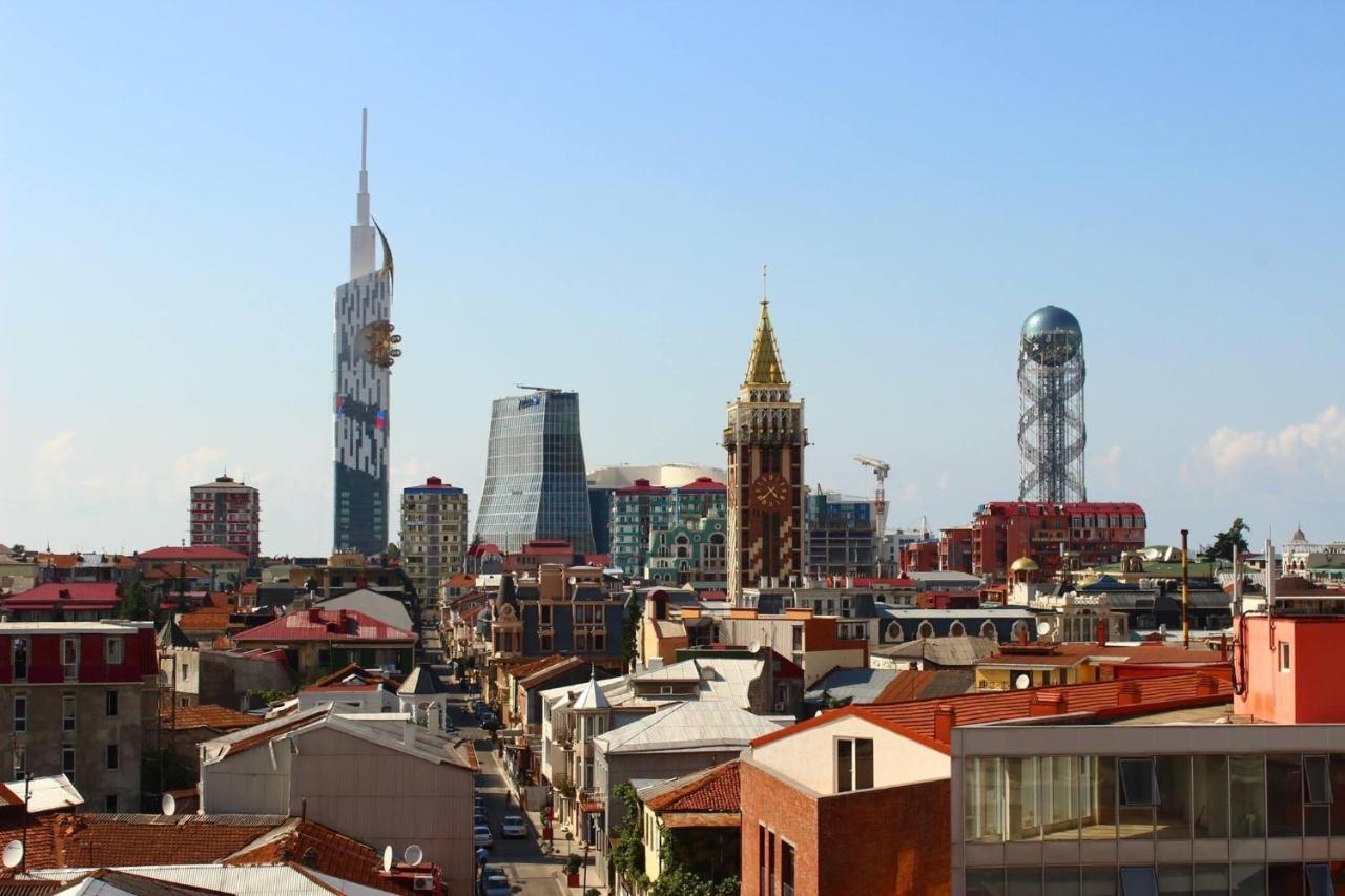 Hotel Light Palace Batumi Ngoại thất bức ảnh