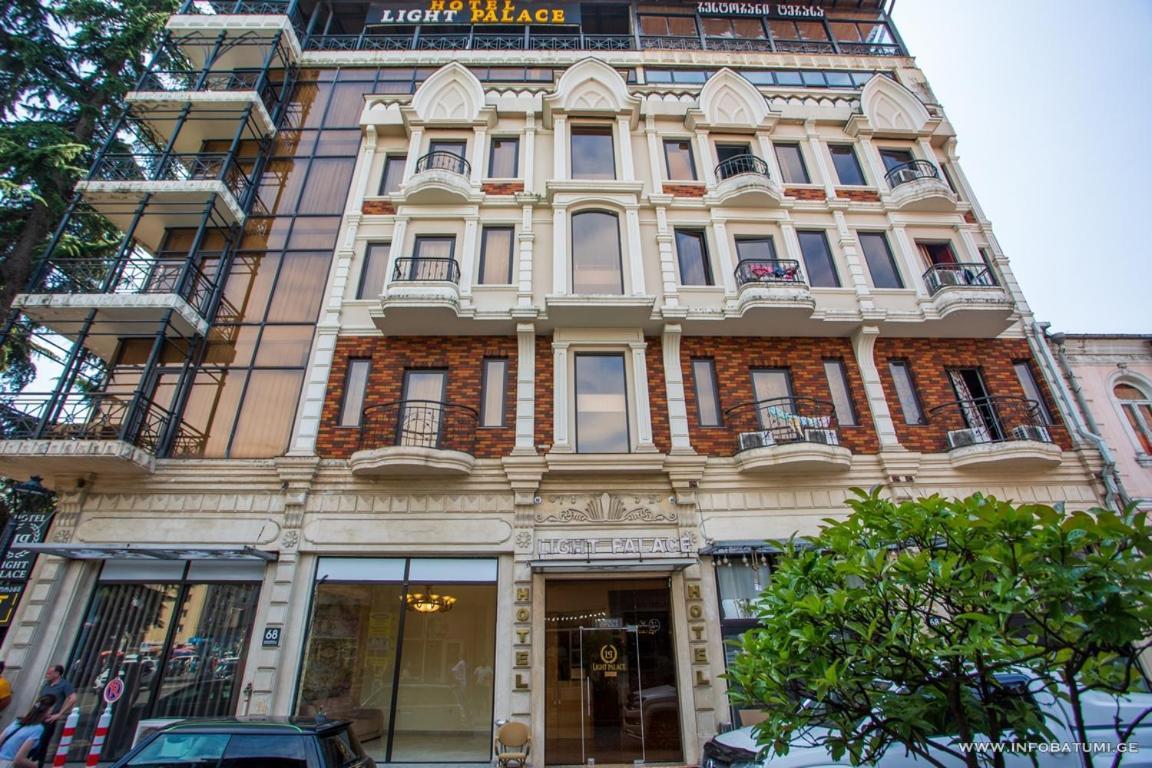Hotel Light Palace Batumi Ngoại thất bức ảnh