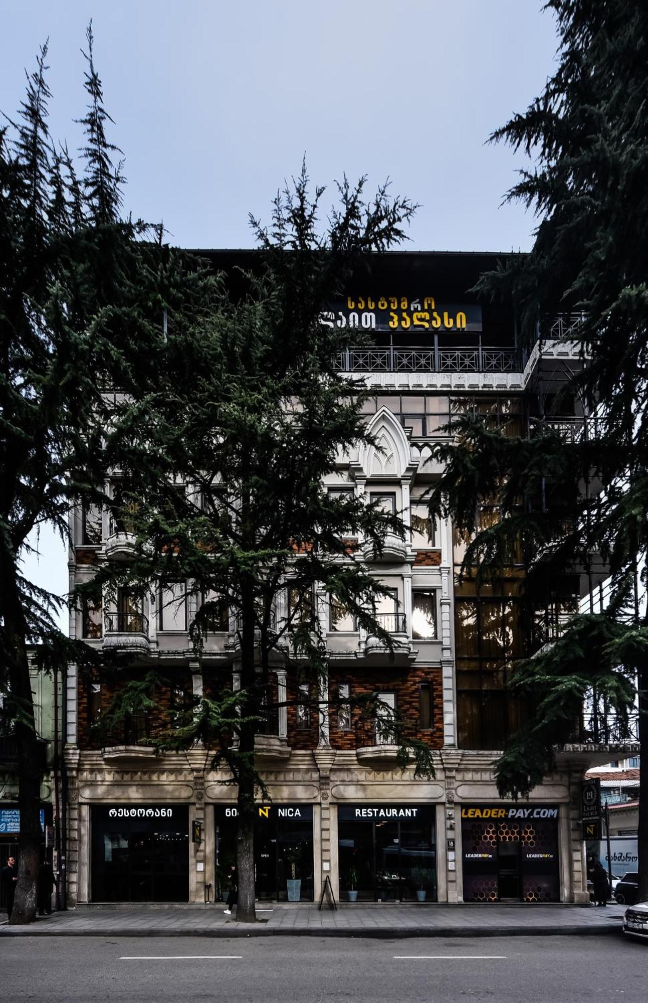 Hotel Light Palace Batumi Ngoại thất bức ảnh